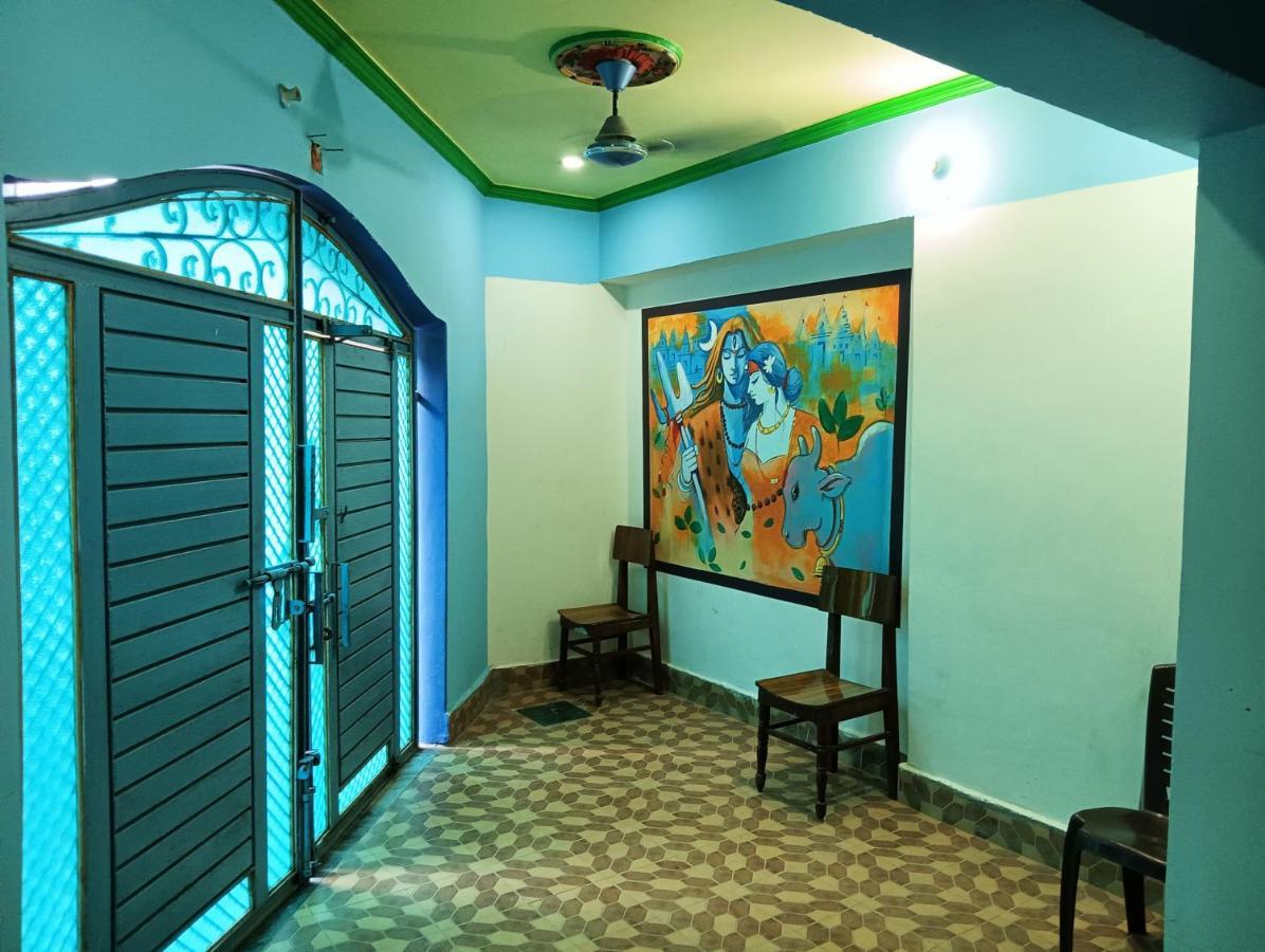 Trinetra Inn バラナシ エクステリア 写真